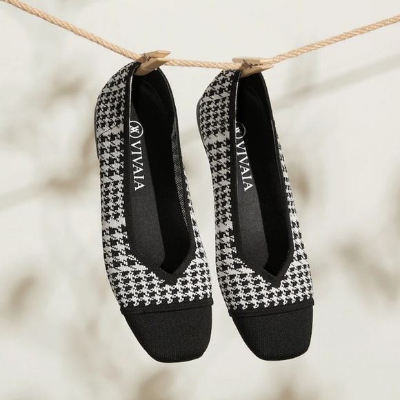 🆕VIVAIA Houndstooth Margo Square-Toe V-Cut Flats Black & White Size 39 - Picture 1 of 16